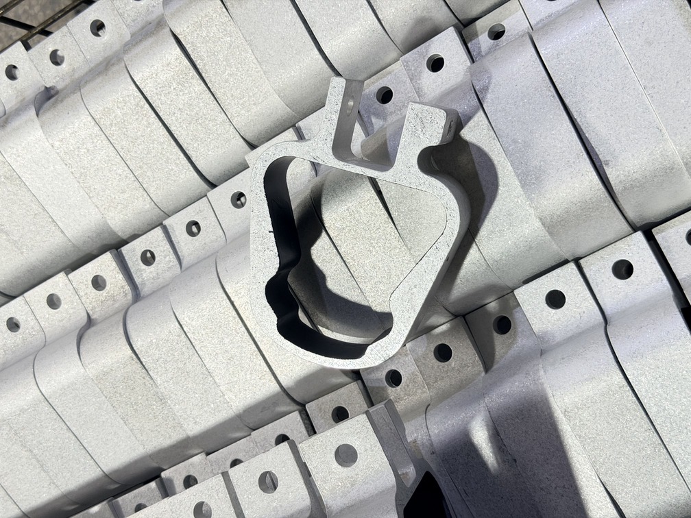 new engine mounts 新发动机支架